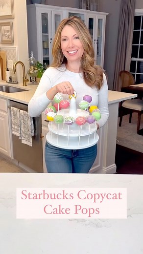 Starbucks Copycat Cake Pops are simple to make and just as yummy at home with three ingredients! Drop a ❤️and let me know if you might try this at home. It’s a perfect treat for Easter, showers and birthday parties! Enjoy! Ingredients:-Softened block of cream cheese-Package of store bought soft sugar cookies. I bought mine from @target ( yielded 13 cake pops) -Use soft baked sugar cookies from Target or Walmart. Dry, hard, typical sugar cookies without icing will not taste good. -Chocolate melts