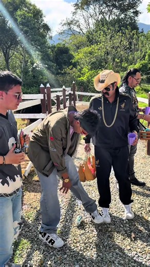 Cómo Hacer la Broma del Super Poder