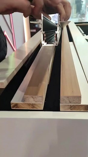 Installof magnetic absorption track lamp #lamp #lighting #lampfactory #foryou #cool #nice