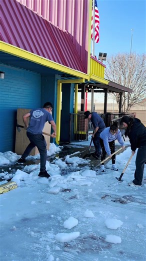 Who can relate ?🙄😂 #fyp #comedy #snow #dallas #texas | snow