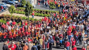 SENIOR DAY GORILLA WALK 🦍🏈 Pitt State Football | Pittsburg State Athletics