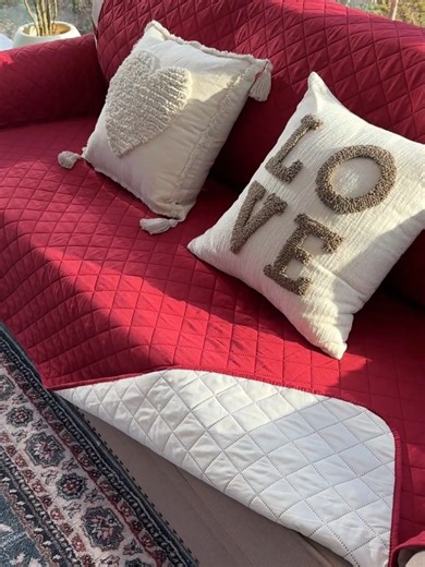 Super Soft Reversible Sofa Cover in Christmas Colors