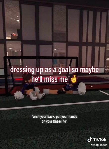 Bloxburg Soccer Fun: Dressing Up and Cheering