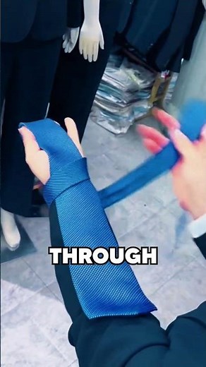 Easy Way to Tie a Necktie