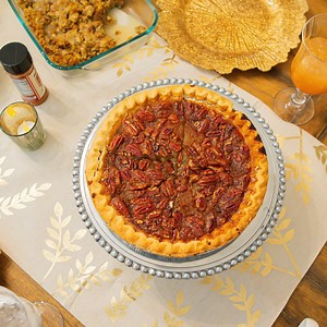 不$15 PECAN PIE SPECIAL 不 Make your holiday even sweeter with our $15 pecan pie special. Right now, when you pre-order your holiday meal, our pecan pies are only $15! Order online or through our mobile app before they sell out! . . . #BarBCutie #BarBCutieSmokehouse #HolidayPreOrders #HolidaySpecials #PecanPie | Bar-B-Cutie SmokeHouse | Facebook