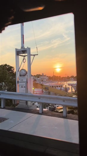 155 days until summer… currently freezing at 21° #motherhood #relatablemom #warmweather #parentsoftiktok #eastcoastsummer