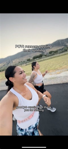Slow Run with Friends: Fun and Laughter!