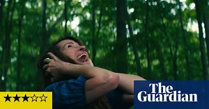 Leave the World Behind review – Julia Roberts and Ethan Hawke’s apocalypto-paranoid thriller