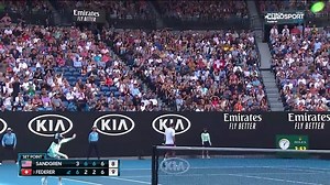 ¿Puede ser el momento mejor salvado de 2020❓ Una gran demostración de Roger Federer 😅 🎥: Eurosport | ATP Tour Español