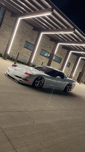 Explore the Chevy C5 Corvette: V8 Power and Style