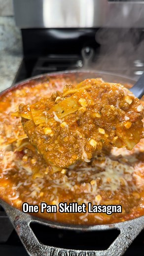 Easy One-Pan Skillet Lasagna Recipe