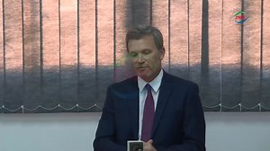 UTH conducts successful kidney transplants By Donaria Phiri The University Teaching Hospital -UTH- in collaboration with the American College of Surgeons has successfully conducted three kidney transplants. The Kidney Transplants were done this week. The collaboration between UTH and the American College of Surgeons is meant to improve service delivery and exchange surgical skills between the two institutions. Speaking to ZNBC. America's Stanford Division Chief of Abdominal Transport Surgery MAR