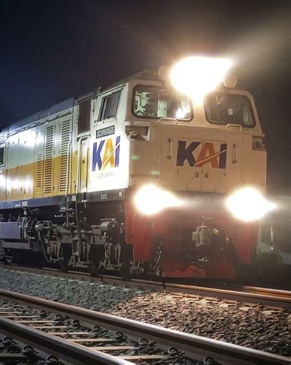 ARGO SEMERU REAL OR AI? #keretaapi #keretaapilogistik #ramadanwithyoutube