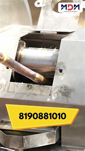 Battery Operated Sugarcane Juice Extractor Machine | MDM BOSS | High Efficiency | Portable 😲