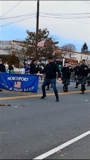 Pipe Band Braves Manure Minefield - Northport Pipes & Drums, Wantagh, NY