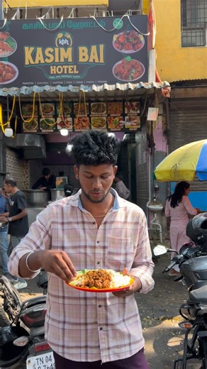 Eshwar | Content Creator on Instagram: "Scam Ah Kasim Bhai Kadai❓😱 (Watch fully) Follow @foodieguy_07 for more food contents❤️ ( Beef, Chicken, Mutton, Foodvlog, Blogger, Foodie, Chennai paiyan )"
