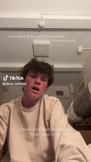 Ariana Grande's Extended Intro: End of the World