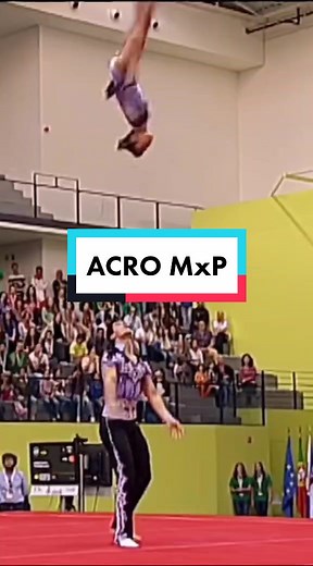 Acrobatic Gymnast vs Acrobat in Portugal - Amazing Training