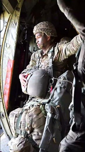 The Most Daring Military Parachute Jumps #army #aviation #parachute