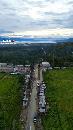 115K views · 4.4K reactions | Kudjip  Jiwaka Province, Papua New Guinea . Papa Mama bln Tea eh.. how by u les lo Jiwaka. #love #my #home #country #highlands #province #TEA #Service #provider  | Morata Bade Media | Facebook
