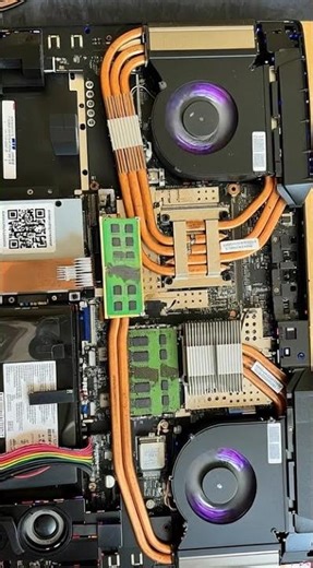 Total Overkill? 🛠️ Laptop Cooling at its Finest#GamingLaptop #PCBuild #TechTips