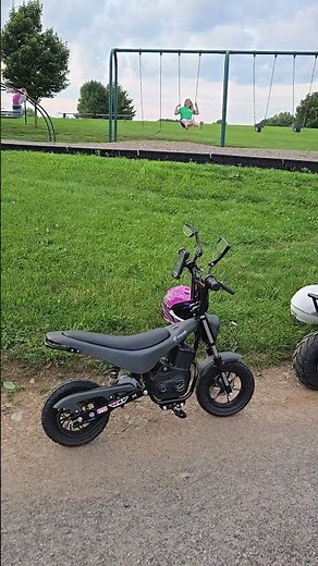 Cruising with the girls. Goat Hulk, MotoTec 48v Mini bike and Burromax TT750R #ebiker #rideelectric