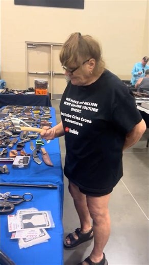 Insane Tomahawk At The Bushnell Florida Gun Show 🤯