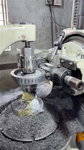 CI Worm Gear Cutting Module-5 Teeth-34 #viralvideochallenge #machine #gear
