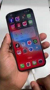 ¿Qué pasa si cargas un iPhone con cable e inalámbrico al mismo tiempo?