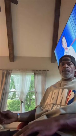 Stephen Jackson responds to Kevin Hart’s Breakfast Club interview, where Kevin claimed he called him after the Netflix roast and says he did not agree with the George Floyd joke, while making it clear he’s not mad at Kevin Hart.(🎥_Stak5_/IG