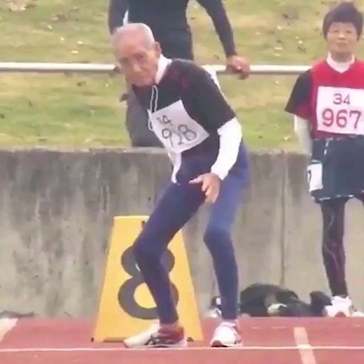 102-years-young and still running. 👏 (🎥: Twitter/_jumpersworld) | theScore
