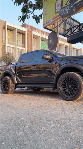 Ford Ranger Wheels R22” + 285/45R22 Ironhead R/T🇰🇭 #fordranger #rims #R22 #fyp #trending #wheels