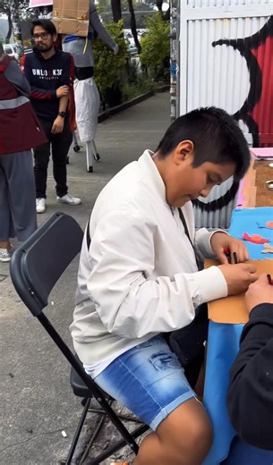 Así fue como se vivió el pasado sábado un gran evento de talleres impartidos por PILARES CDMX 🎉 ¡Vengan al Museo del Juguete Antiguo México (MUJAM)! 💯 Los invitamos a disfrutar de un gran recorrido por el tiempo en 9 salas que el MUJAM tiene en exhibición para ti no juguetes desde los años 20s a los juguetes mas actuales. Los esperamos de 9:00 a 17:00 hrs #MUJAM #MuseoDelJuguete #PILARES #CDMX #CulturaParaTodos #EventoFamiliar #Diversión #JuguetesAntiguos #DomingoEnElMuseo #ViveLaCultura | Mus