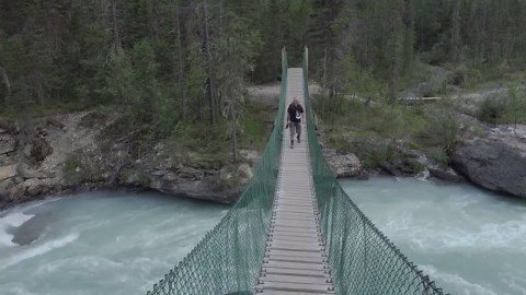 Berg Lake Trail, Mt Robson, BC, Canada [Amazing Places 4K]