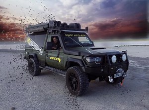 Robot Auto 4x4 customs on Reels