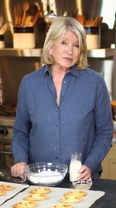 405K views · 5.6K reactions | Martha’s kolaches are her easy take on the rich, tender yeasted bun filled with jam or sweet cheese and enjoyed for breakfast, snack, or dessert. Fill them with your favorite jam and drizzle the bowtie-shaped pastries with a sweet glaze: bit.ly/3v7SDPy | Martha Stewart | Facebook