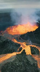 11 reactions | Fagradalsfjall volcano eruption in Iceland [ Hermann Helguson: buff.ly/3pGth8t] | Wonder Discovery | Facebook