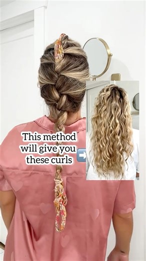These are my favorite heatless curls! I call them unicorn curls. You can use a scarf, robe tie, hair curler, socks, tights, etc.! This gives me curls, not just on the side of my head, but also in the back. These heatless curls are great for medium to long hair! Definitely try it. Hope this hair tutorial helps! | Lainey Ostrom