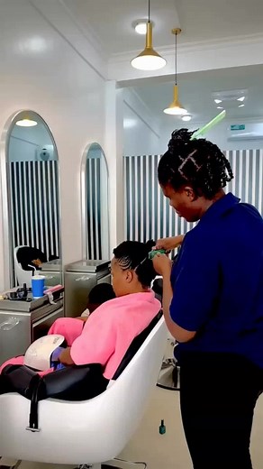 🚨Déstockage Curling custard (gel): 5000f Mini curl combo: 12000f CFA Muse: Eva, ambassadrice Cocoblack Salon: Smart Natural Haïr Dodoma #hairstyle #curlyhair #naturalha #afrohair #naturalproducts #cocoblacknaturals #fyp #bénin🇧🇯 #togolais228🇹🇬 #cotedivoire🇨🇮 #nigeria #camerountiktok🇨🇲