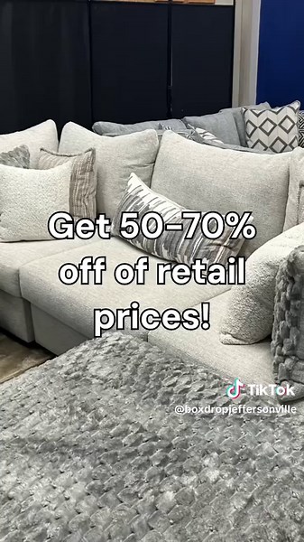 Shop with BoxDrop Jeffersonville and get 50-70% off of retail prices! We have couches, recliners, sectionals, adjustable base mattresses and MORE! Save MORE today! 📍278 AMERICA PL, SUITE B, JEFFERSONVILLE, IN 47130 📞812-221-3355 • • • #jeffersonville #jeffersonvilleindiana #buylocal #shoplocal #familyowned