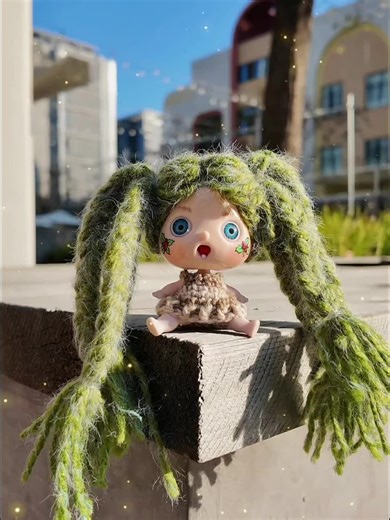 大きな三つ編みの森の子の手作り作品