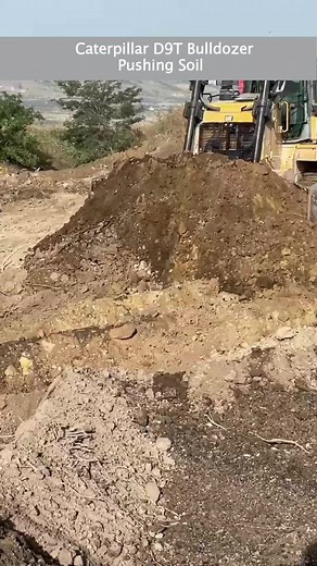 D9T Bu lldozer! Full Video On YouTube #megamachineschannel #caterpillard9t #bulldozer #heavymachinery #construction #mining #machine #trucks