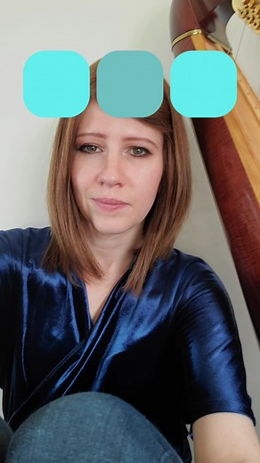 Does Squinting Improve Color Clarity? Funny Hair Moment! #Harptok