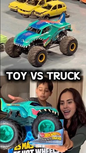What’s the difference between Hot Wheels Monster trucks and Hot Wheels Monster trucks live?