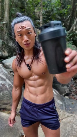 33K views · 980 reactions | Protein powders = easy calories  But your gut deserves better. I skip the shakes and eat nutrient-dense whole foods after training. Whole chicken, beef liver, wild fish, fruits, eggs. Real food heals your gut, supports your hormones, optimizes your hormones. This means less bodyfat and more muscle. Better digestion, better results.  | Primal Physique | Facebook