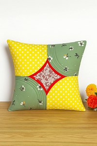 82K views · 767 reactions | Ten Minute Quilt Block Pillow Cushion #sewing #quilting #crafting #diy #diycrats | Indah Sewing | Facebook
