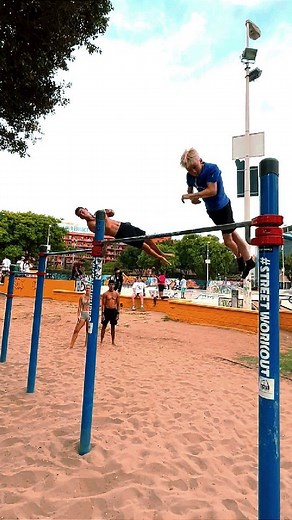 Nico Tricker on Instagram: "TWO BEAST ONE PARK⚡ @brix_med_trix . . . #calisthenics #beastmode #freestyle #combo"