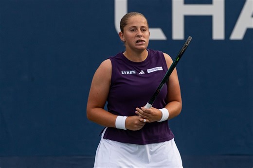 Jelena Ostapenko Confronts Fan in Tense Moment During Linz Battle with Alexandra Eala