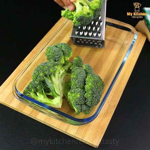 24K views · 69 reactions | The best broccoli recipe I've ever made, easy and very tasty! Just grate the broccoli and you'll have the best recipe ever | My Kitchen Recipes | Facebook