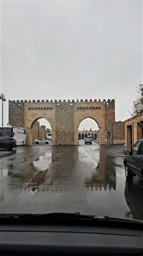 Baku Azerbaijan 🇦🇿 | Travel & Weather in Baku 🌤️